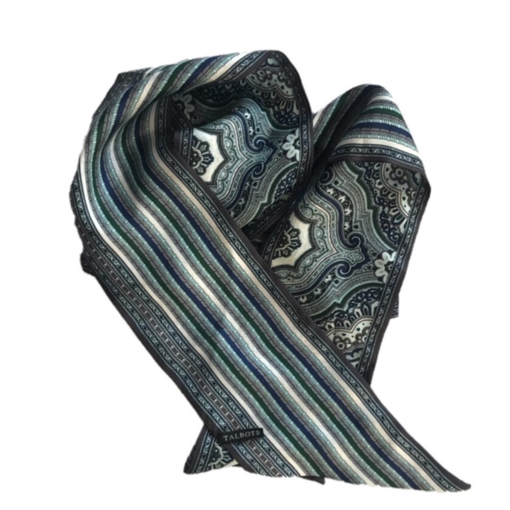 Set Of 4 Scarves, Different Colors/Styles! - image 5